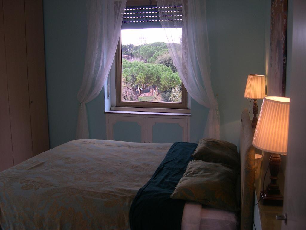 Casa Garbata Bed & Breakfast Рим Стая снимка