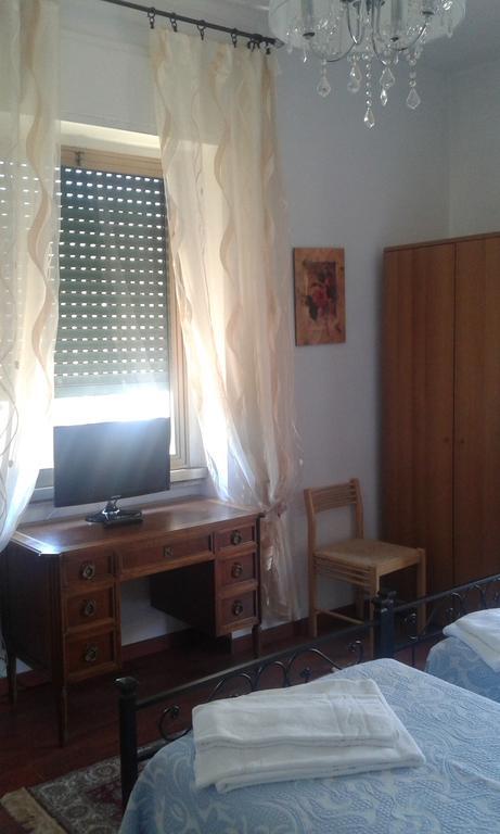 Casa Garbata Bed & Breakfast Рим Екстериор снимка