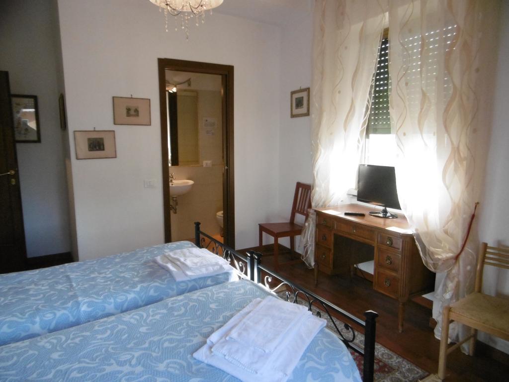 Casa Garbata Bed & Breakfast Рим Екстериор снимка