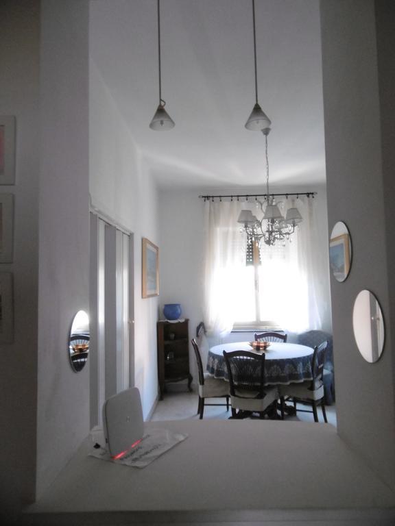 Casa Garbata Bed & Breakfast Рим Екстериор снимка