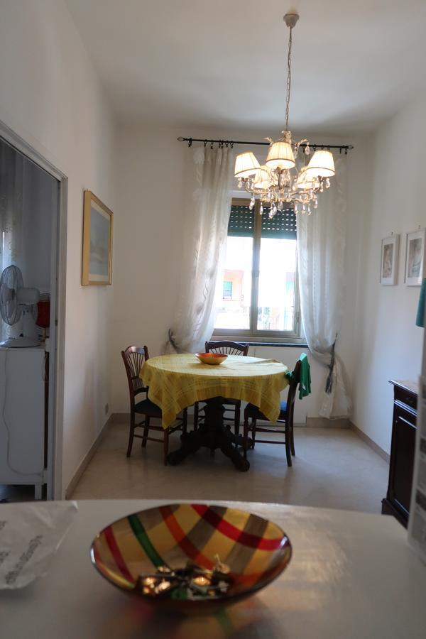 Casa Garbata Bed & Breakfast Рим Екстериор снимка