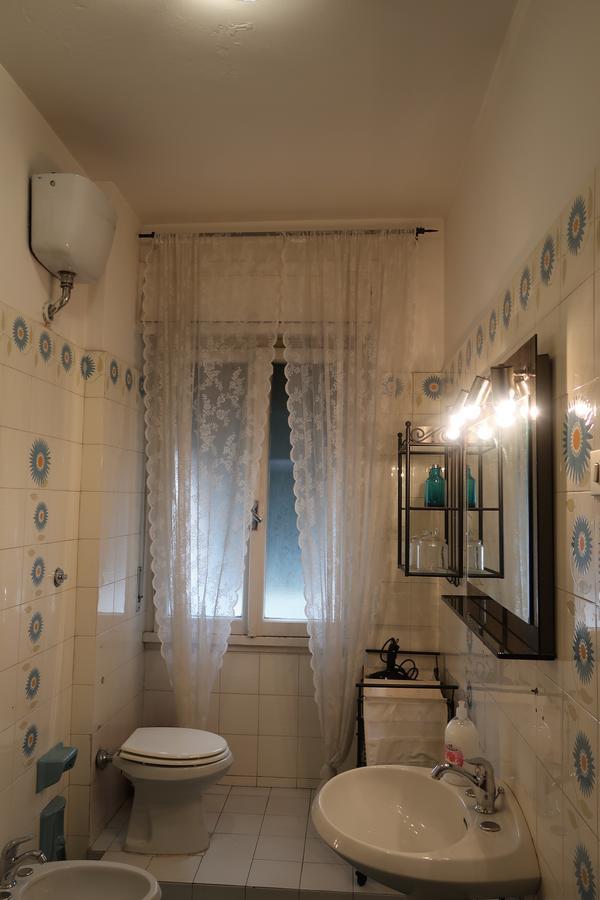 Casa Garbata Bed & Breakfast Рим Екстериор снимка
